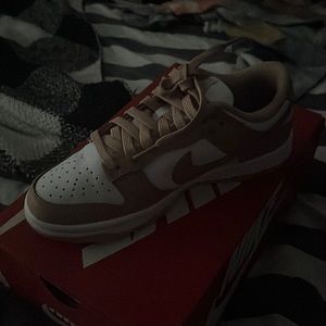 Rose whisper dunks size 5.5 women’s used